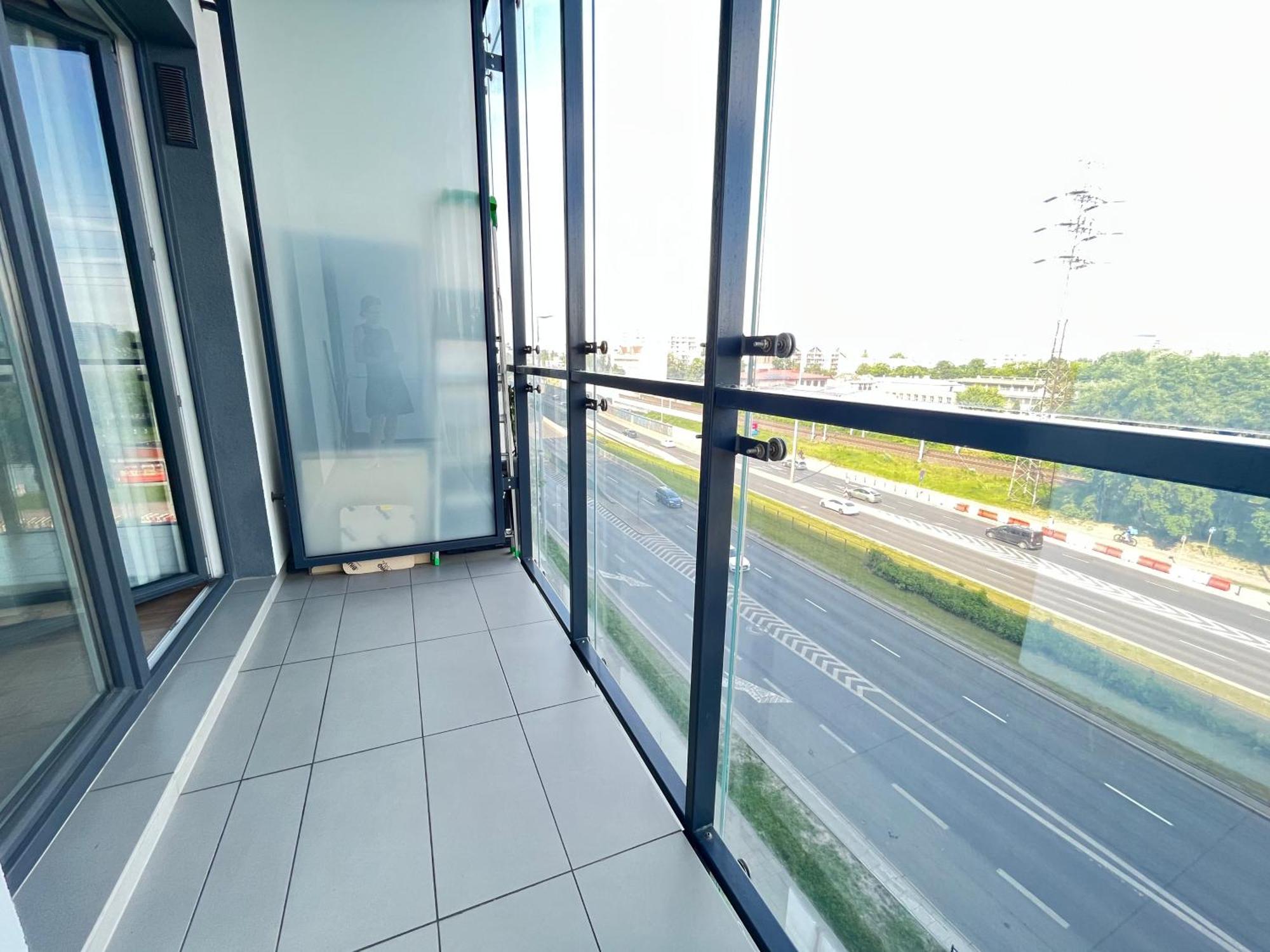 Prymasa Tysiaclecia 83A Free Garage By Perfect Apart Warsawa Bagian luar foto